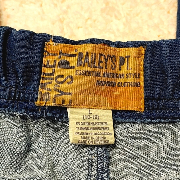 NWOT Boys Bailey's Point Drawstring Jean - Picture 6 of 6